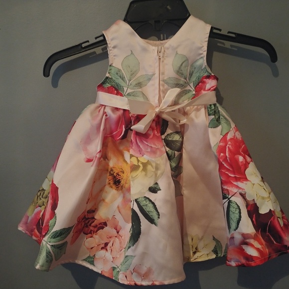 Zunie 2t toddler girls floral dress - Picture 2 of 3